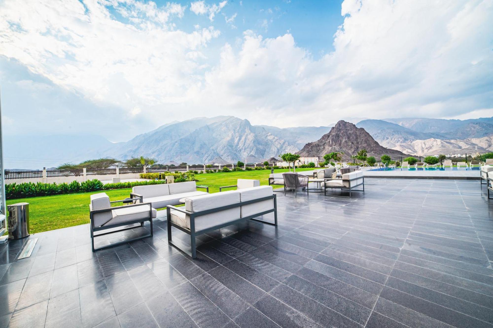 استراحة الفيحاء Al Feyhaa Resthouse Hotell Samail Exteriör bild
