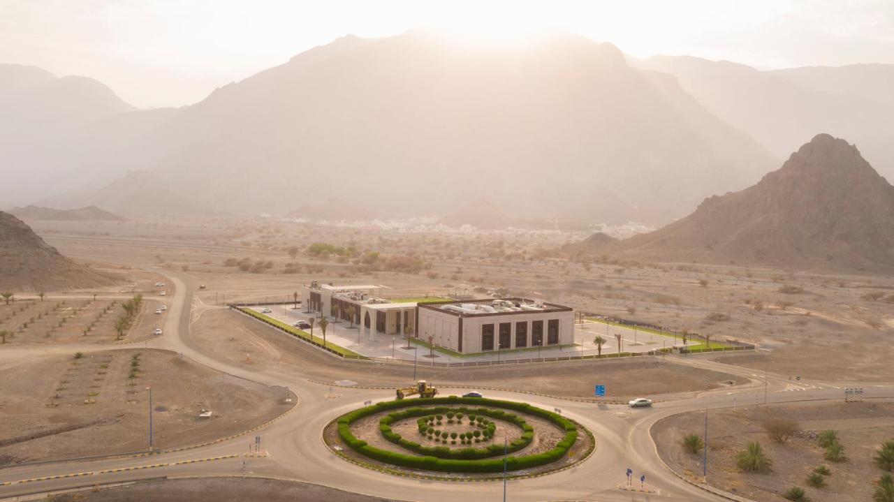 استراحة الفيحاء Al Feyhaa Resthouse Hotell Samail Exteriör bild